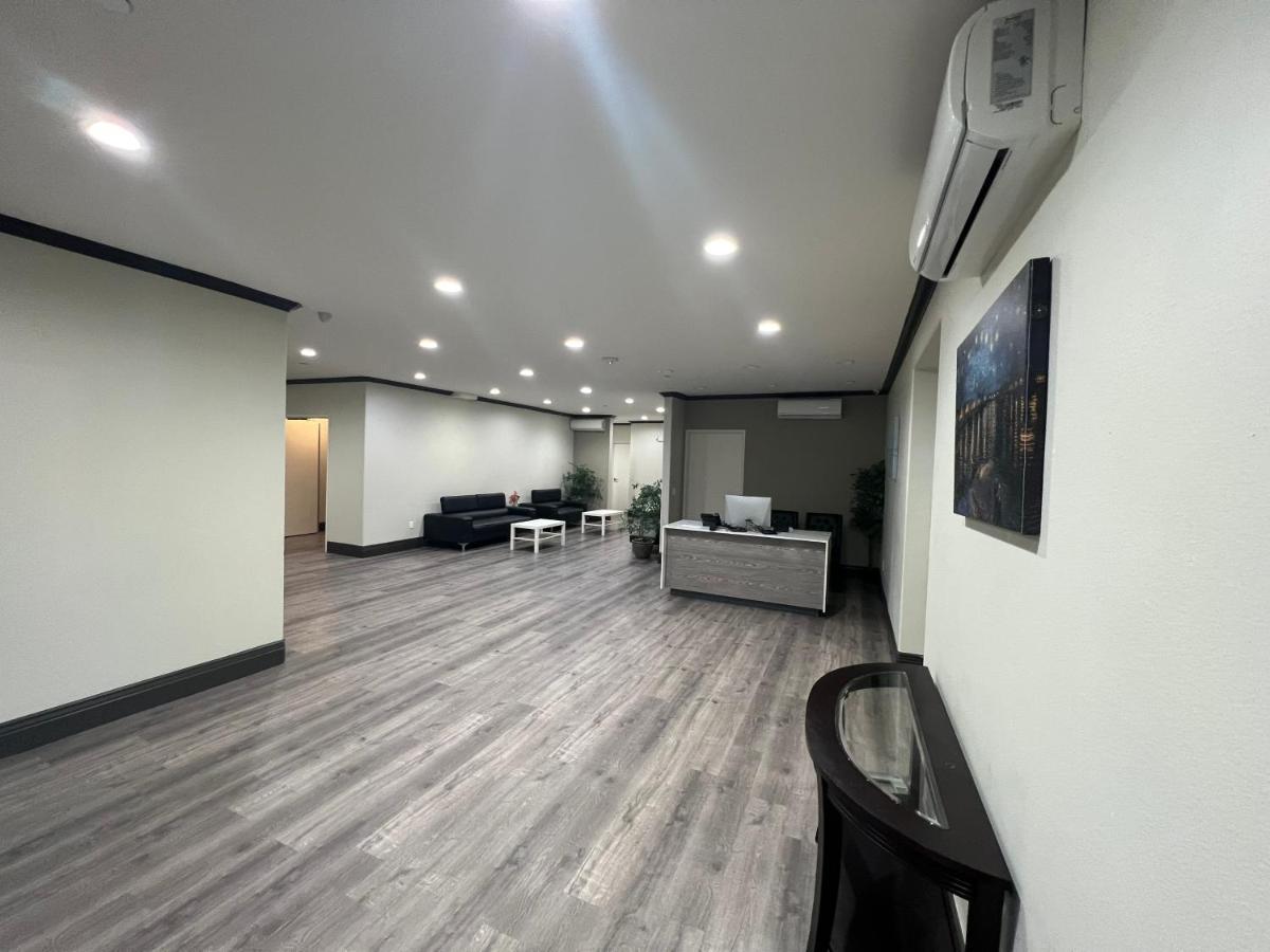 Aspire Inn & Suites Orange Zewnętrze zdjęcie