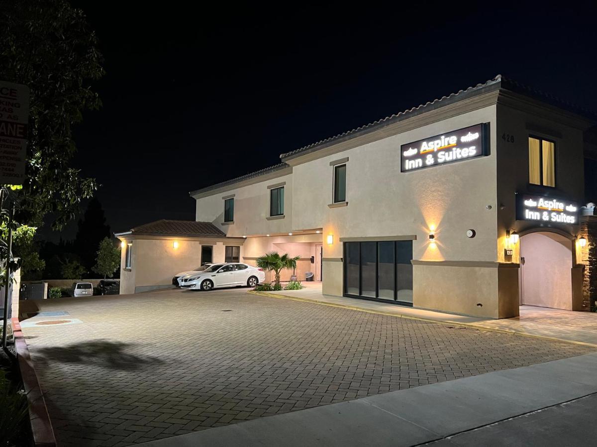 Aspire Inn & Suites Orange Zewnętrze zdjęcie